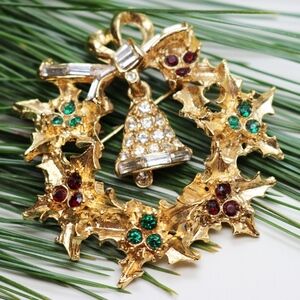 RARE VINTAGE PELL CRYSTAL HOLIDAY BROOCH *signed*